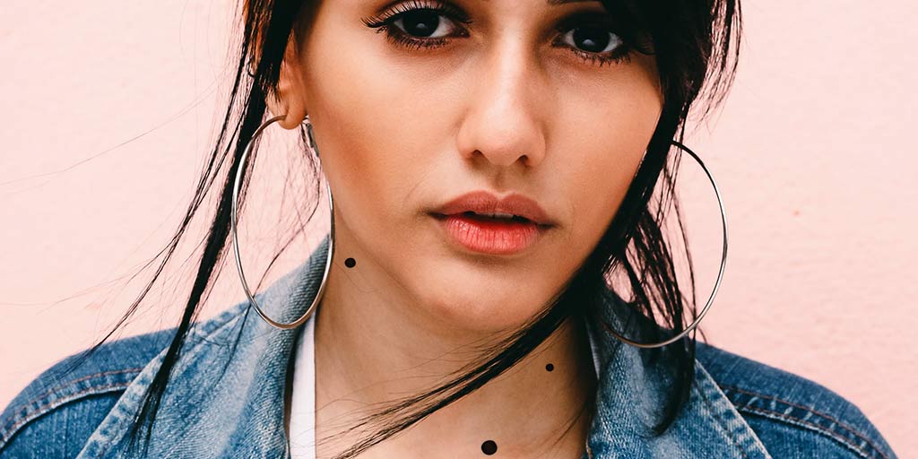 शरीर पर तिल